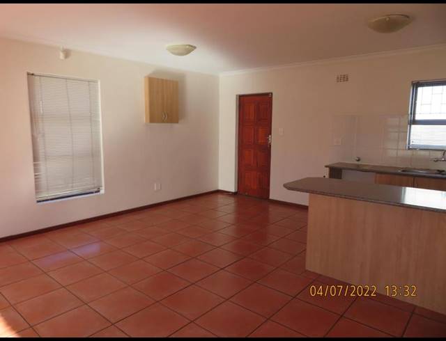 3 BEDROOM PROPERTY TO RENT IN JAKARANDAS
